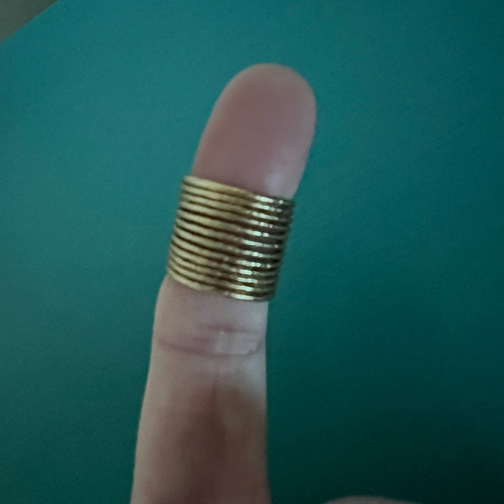 Gold Textured Ring - Picture 4 of 6